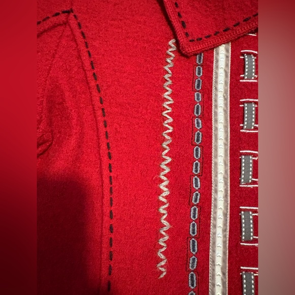 NWT!! Carson Wool Jacket with Artistic Details, MEDIUM - Picture 8 of 9